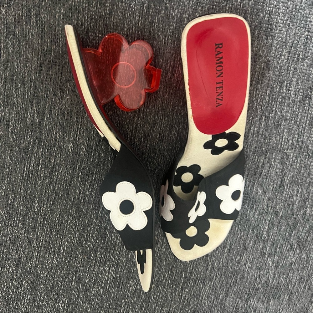 Ramon Tenza Black and White Floral Mules